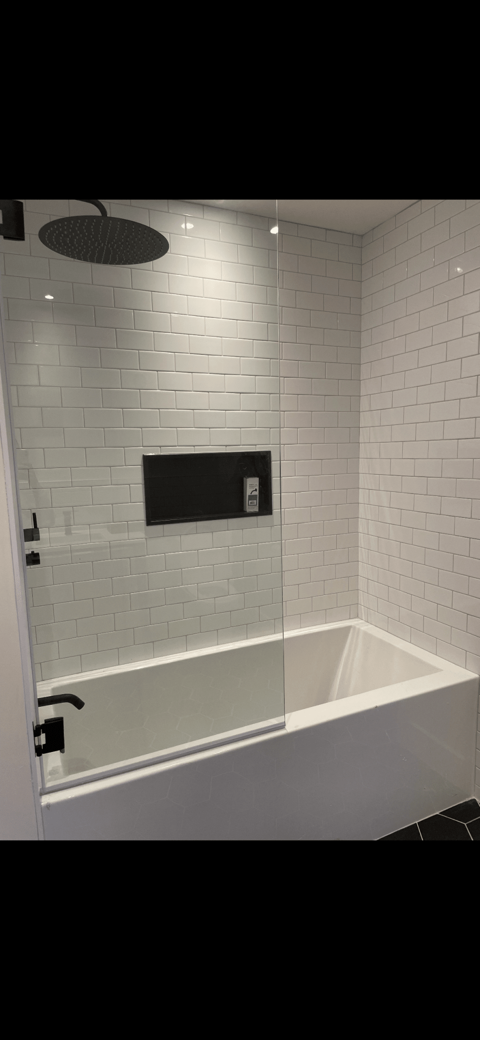 Ceramed - Tuiles Métros White Glossy - 3X6 / 4X12 / 4X16 / 8X16 / 12X24 - Ceramed